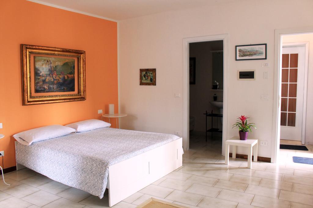 Tenuta Margherita Guest House Salò Стая снимка